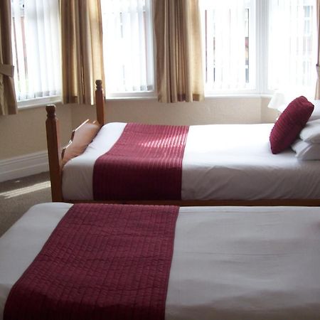Avalon Guest Accommodation Горад Грэйт Ярмут Екстериор снимка