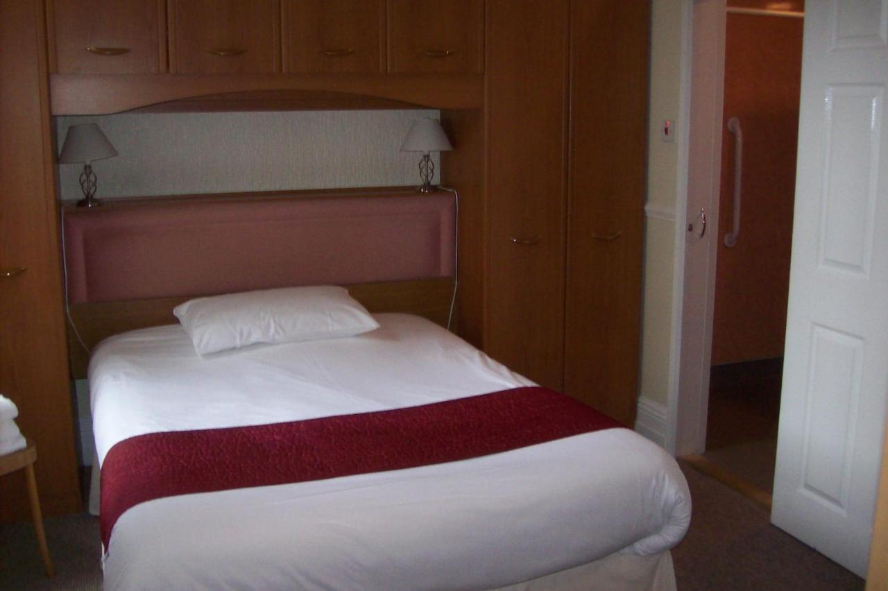 Avalon Guest Accommodation Горад Грэйт Ярмут Екстериор снимка