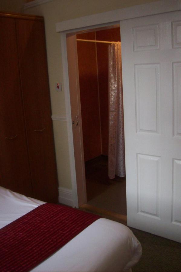 Avalon Guest Accommodation Горад Грэйт Ярмут Екстериор снимка