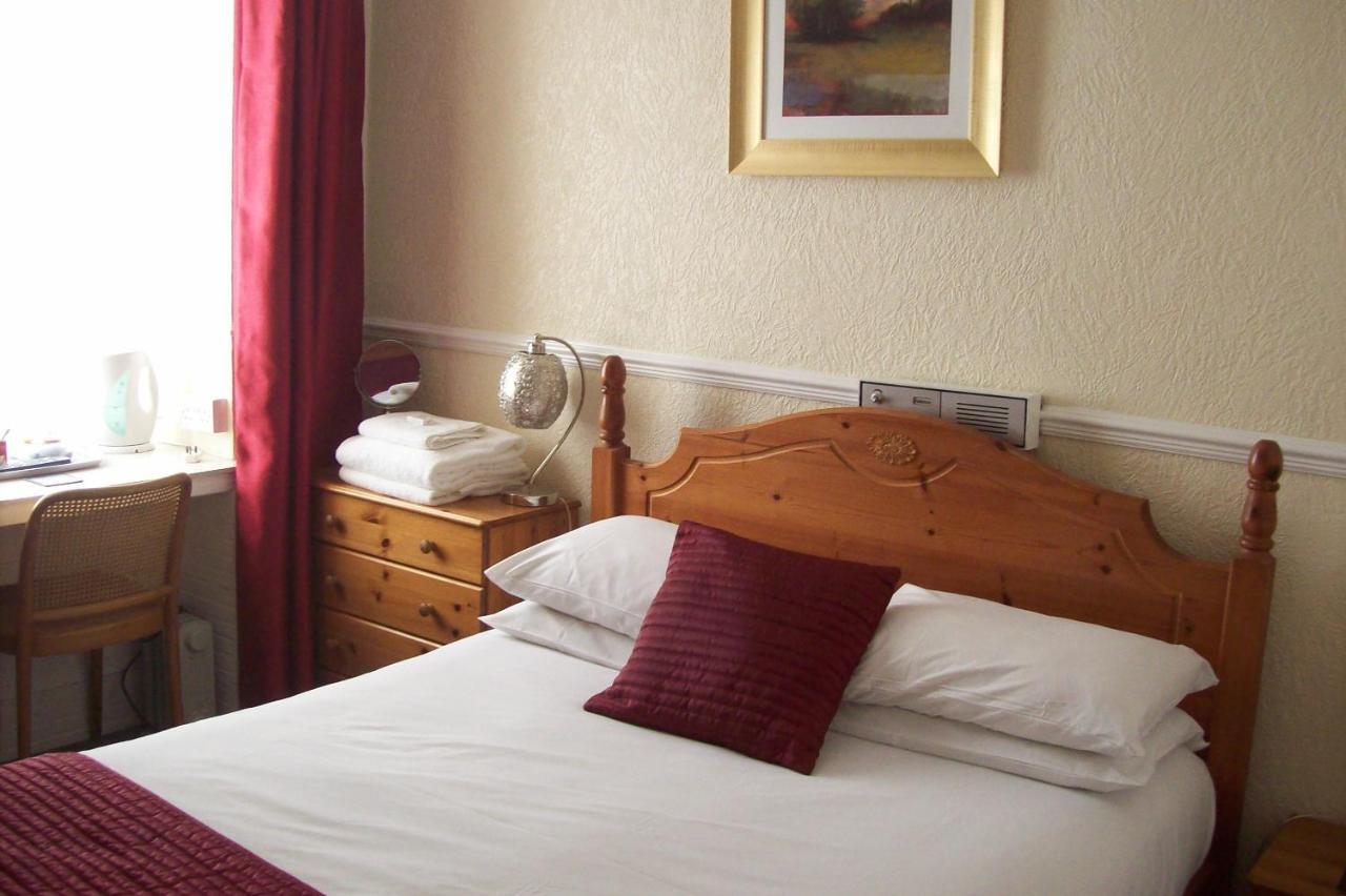 Avalon Guest Accommodation Горад Грэйт Ярмут Екстериор снимка